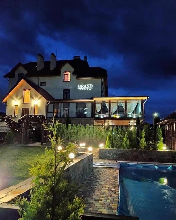 Villa Grand Skhidnytsia Buitenkant foto