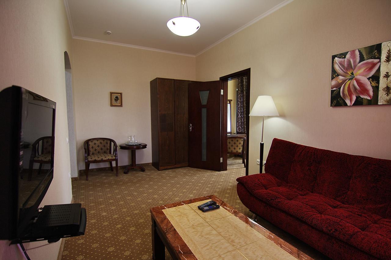 Villa Grand Skhidnytsia Buitenkant foto