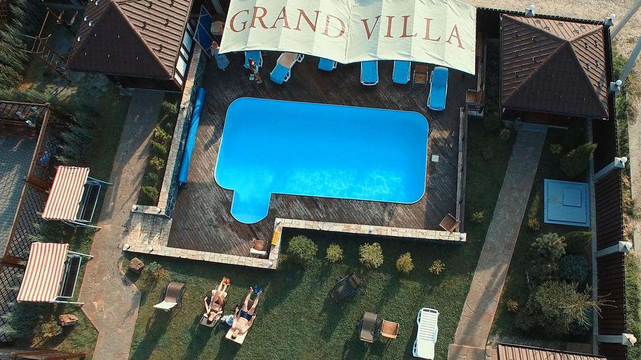 Villa Grand Skhidnytsia Buitenkant foto